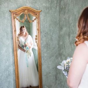 Meet your Posher, Sierra